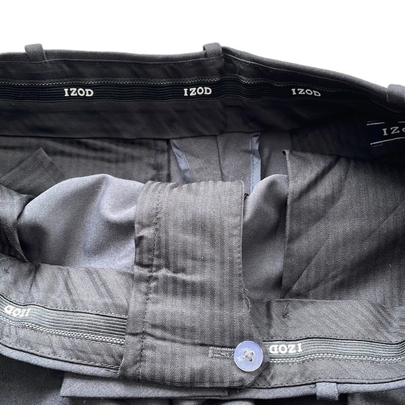 IZOD Men's Performance Stretch Straight Dress Pant - Picture 6 of 6